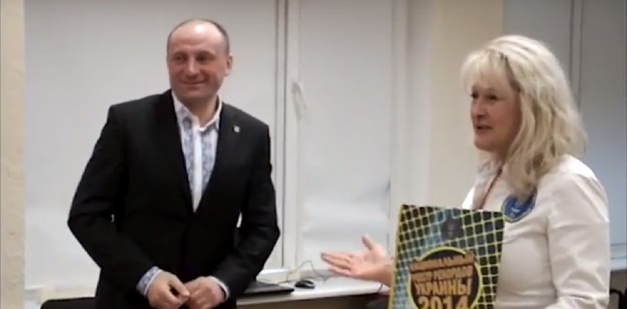 Черкасці виконали наймасовішу колядку