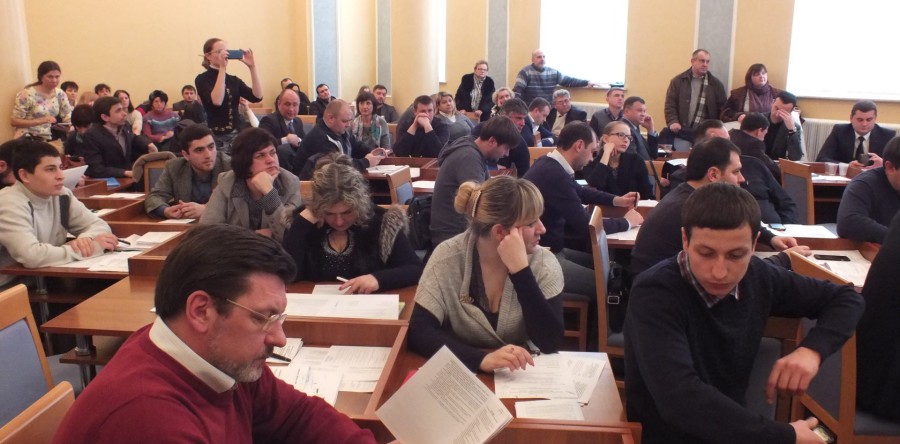 «Фінансові» питання знову посварили депутатів