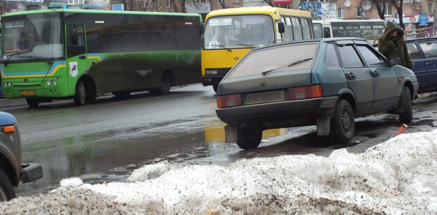 У Черкасах паркуються, як душа забажає