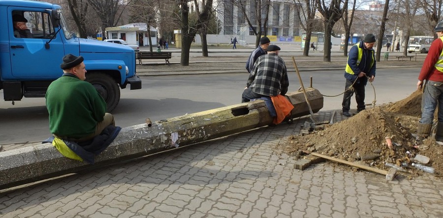 Демонтаж аварійної електроопори
