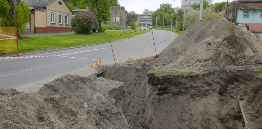 Розкопки на Замковому узвозі