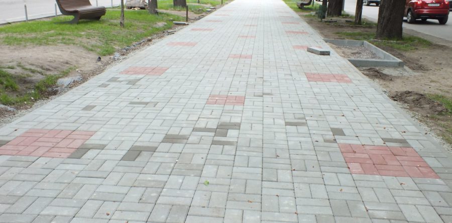 Деталі махінації фірми-підрядника, що клала плитку на бульварі Шевченка