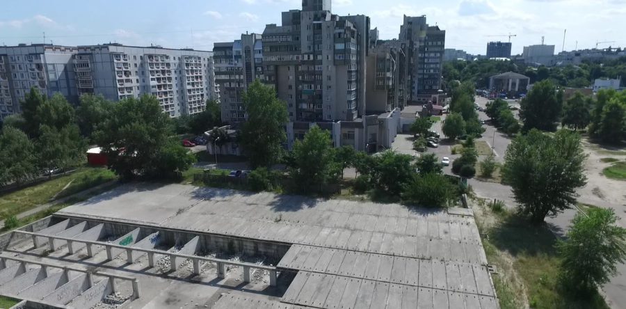 Мешканці мікрорайону просять владу вирішити питання та завершити будівництво