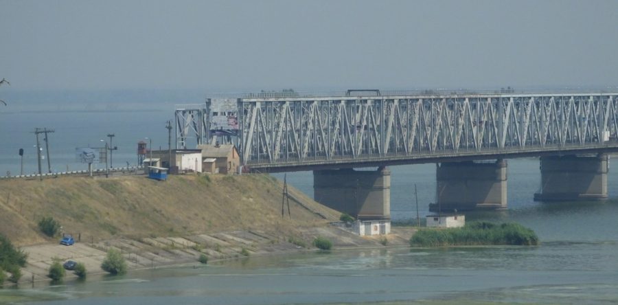 Цьогоріч міст через Дніпро не закриють