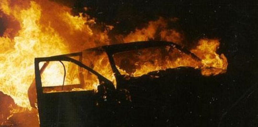 У Черкасах палав автомобіль