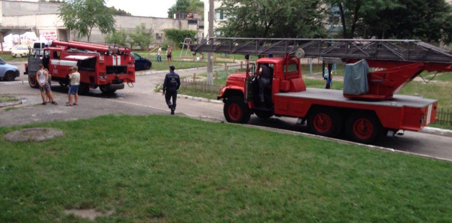 На вул. Тараскова, 6 сталося займання