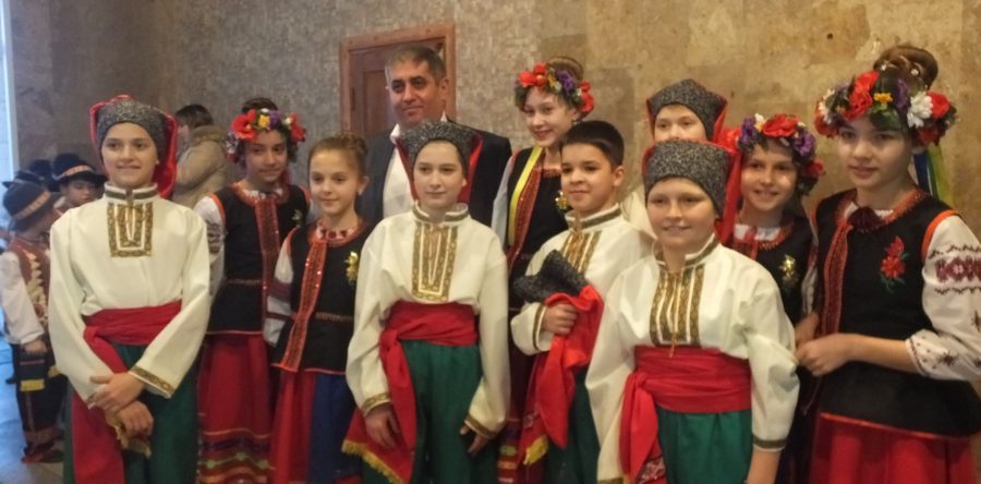Маленьких черкащан привітали з Миколайчиком