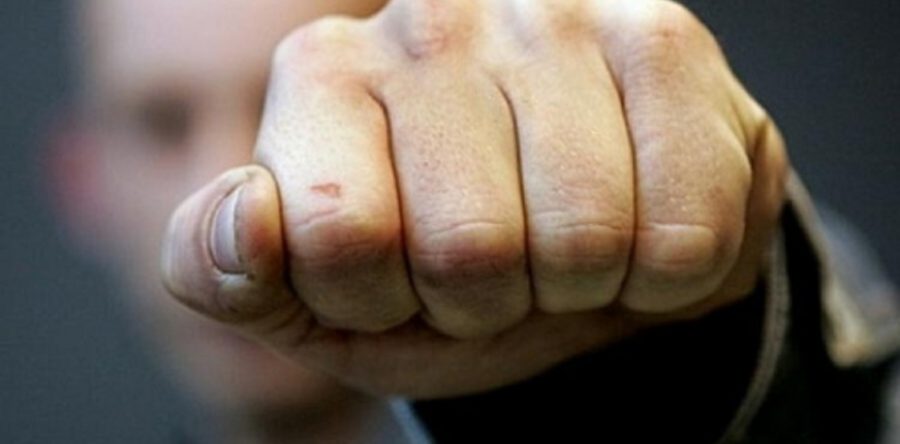 Депутат облради спробував самотужки розібратись із колишнім “регіоналом”
