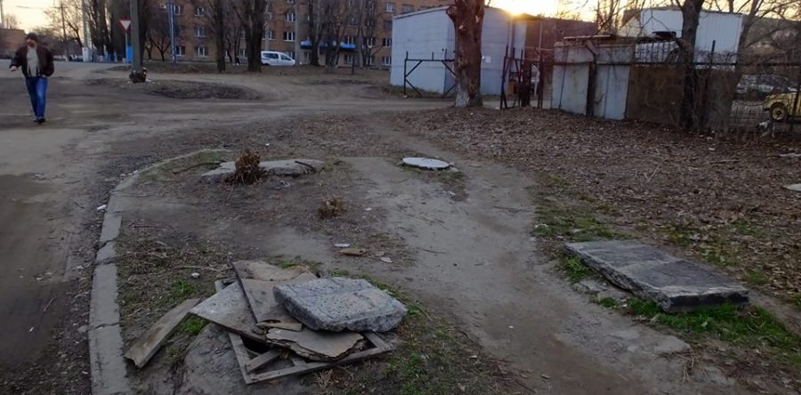 Мешканці одного з черкаських провулків страждають від опадів