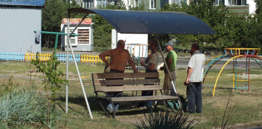 Сходи, пандус і нове освітлення: на Припортовій покращили інфраструктуру