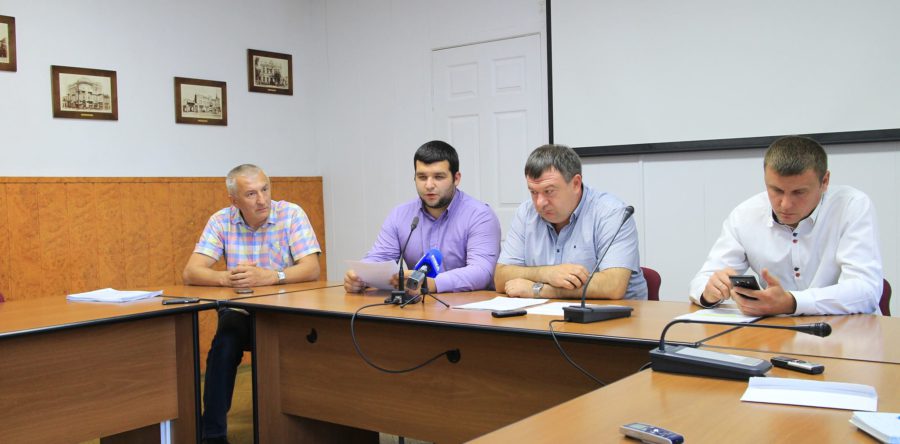 Радуцький планує повернутися в «родинний бізнес»?