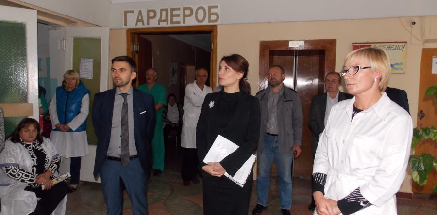 Заступник міністра МОЗ України та нардеп Ірина Сисоєнко зустрілися з медиками міста Сміла