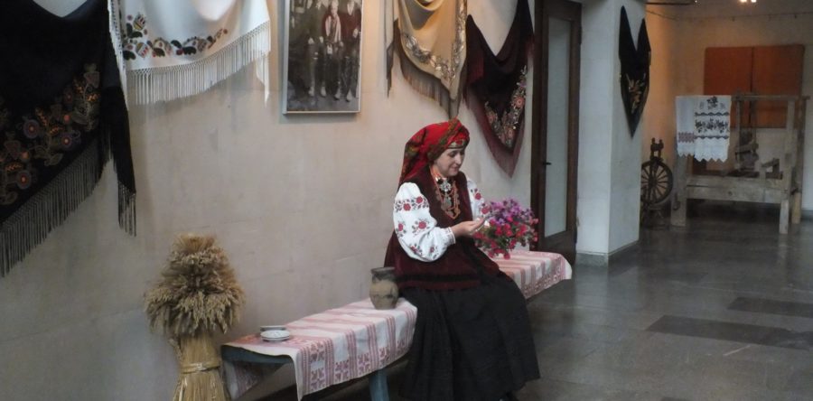 У черкаському музеї відтворили прадавній покровський обряд