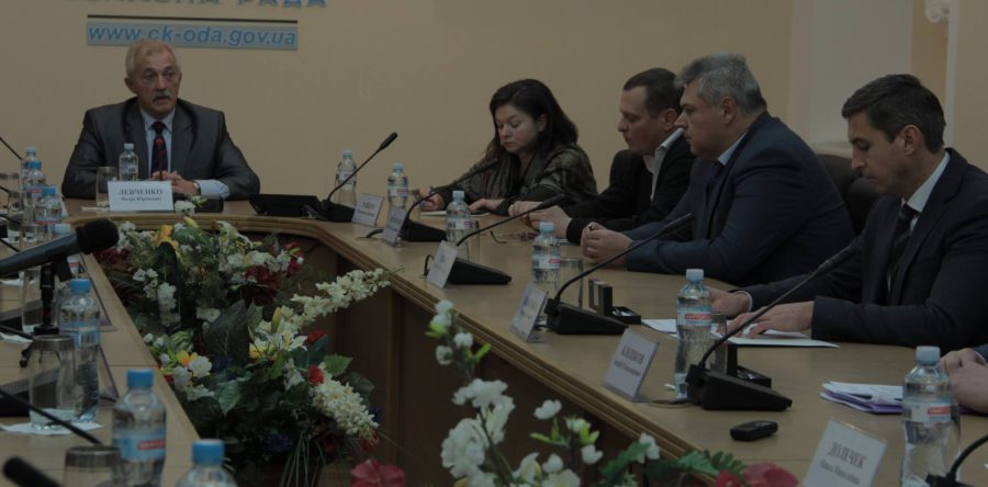 Благодійники заручилися підтримкою обласної влади у боротьбі проти СНІДу, туберкульозу і гепатиту