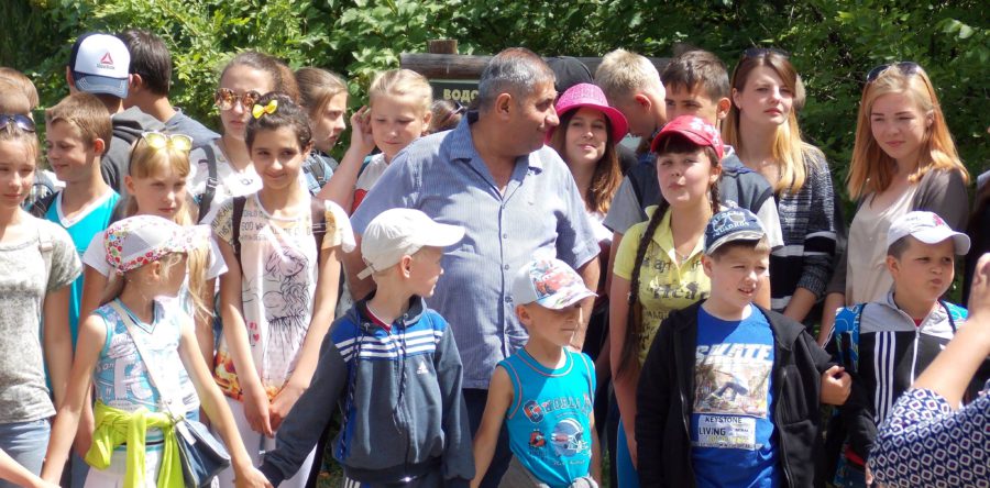 Черкаський меценат організував екскурсію дітям з Чигиринщини