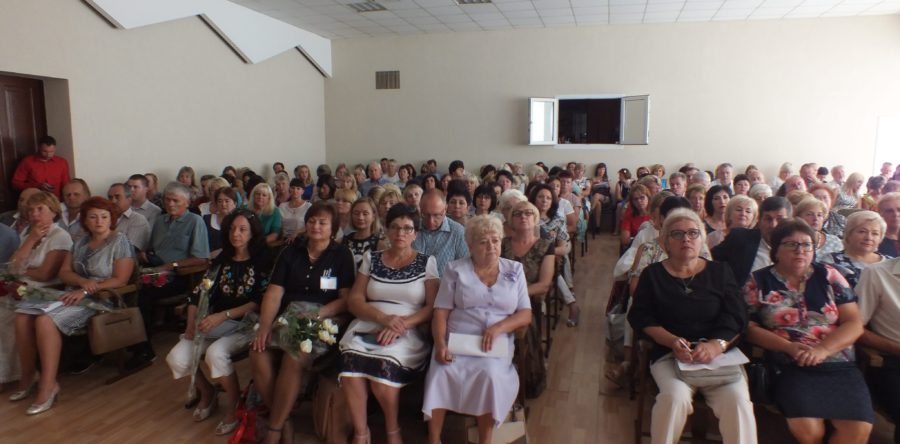 Скоро до школи: черкаські освітяни готуються до нового навчального року