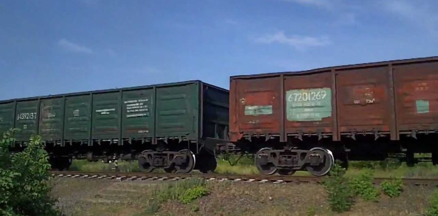 У Черкасах грабіжних ховався від поліції між колесами вагону
