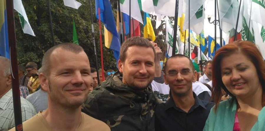 Черкаські активісти взяли участь у всеукраїнській акції під Верховною Радою