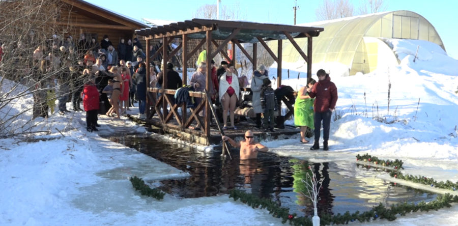 Водохреще об’єднало людей у різних мікрорайонах Сміли