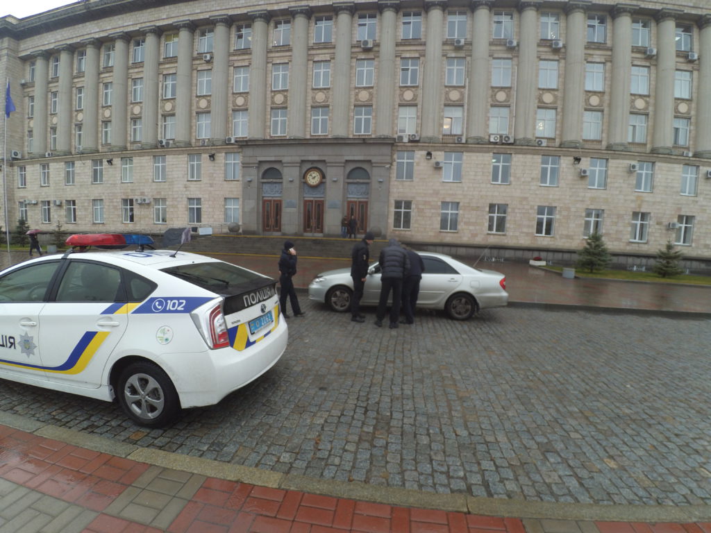 Патрульні оштрафували водія авто начальника поліції
