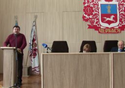 Депутат Віталій Косяк розкритикував пропозицію відставки секретаря міськради