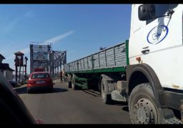 Затор на черкаському мості викликала вантажівка компанії друзів губернатора Ткаченка