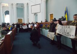 Бунт агробаронів Черкащини. Депутати облради вимагають відставки голови Держгеокадастру