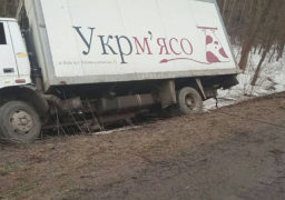 Поблизу села Деньги на Золотоніщині перекинулась вантажівка