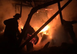 Рятувальники ліквідували чергову пожежу у Смілянському міському парку