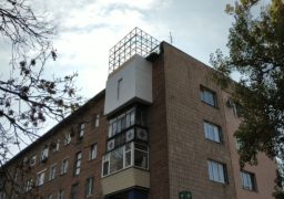 Квартирне питання: власник квартири на 5 поверсі вирішив розширитися вгору