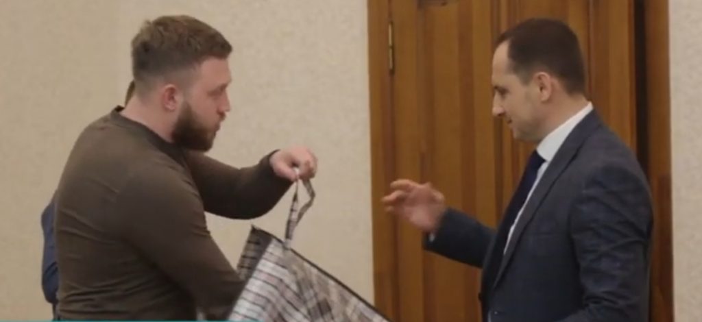 Дмитро Кухарчук, Роман Боднар, Черкаси, черкаська ОДА