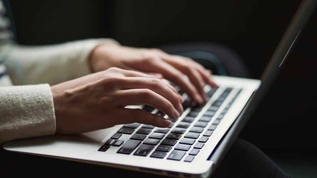 Український поштовий сервіс META може передавати інформацію користувачів російським держслужбам