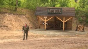 Спільними зусиллями Смілянського осередку сільського зеленого туризму та Смілянського Держлісгоспу відновлено історичні ваги, які колись стояли і були основним атрибутом продажу лісу для населення та на вивіз.