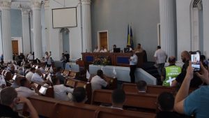 Голова ОДА Роман Боднар вимагає від поліції порушити кримінальну справу проти чиновників Смілянської міськради за невиплату зарплат медикам