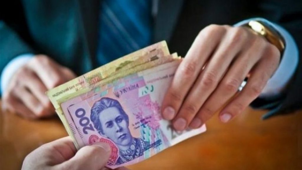 Сільському голові одного з сіл Чигиринського району оголошено про підозру за отримання хабаря