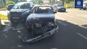 Сьогодні на перехресті вулиць Благовісної та Казбетської сталася ДТП між Audi та Ford Kuga.