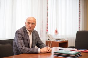 міський голова Черкас Анатолій Бондаренко