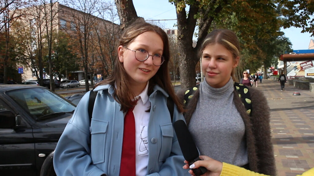 вуличне опитування Черкаси