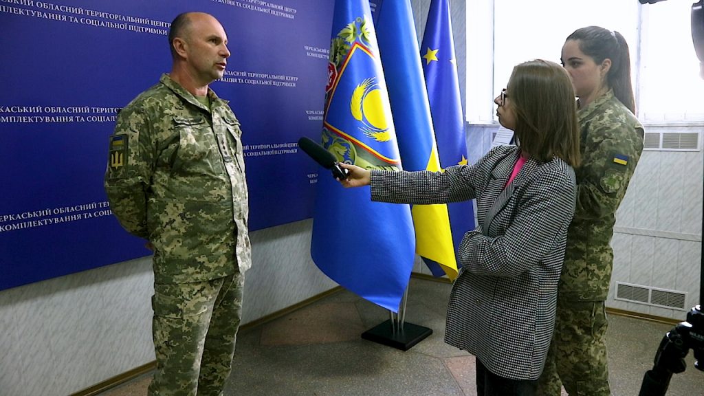 У Черкаській області призов триватиме до грудня цього року, віськовий комісаріат Черкащини планує призвати на службу до лав ЗСУ 524 юнака.