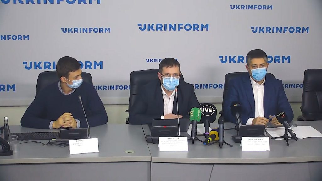 за відмову від вакцинації від коронавірусу усуватимуть від роботи