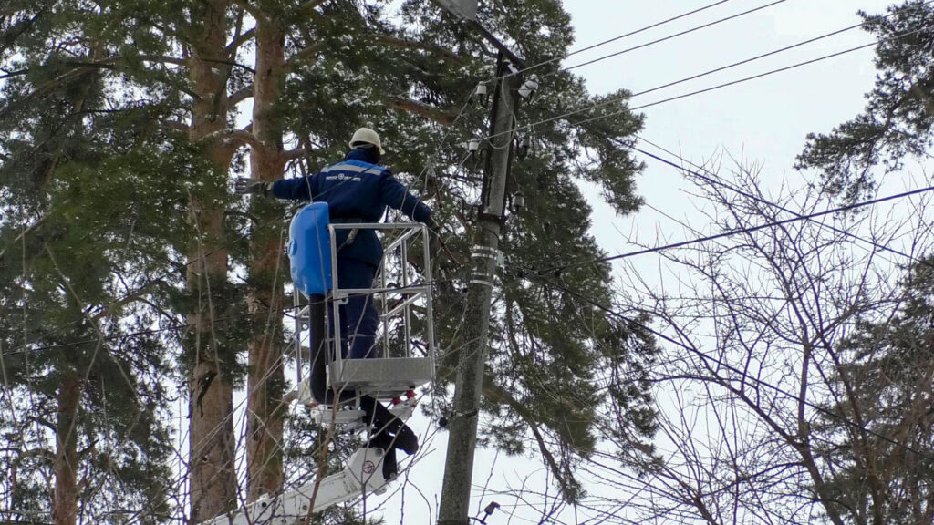 Черкасиобленерго розчищує лінії електропередачі