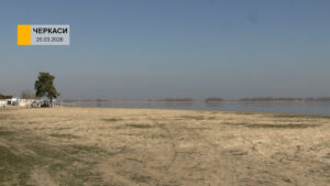 Черкаська «Копакабана»: у Дахнівці облаштовують найбільшу пляжну зону міста