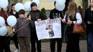 У Черкас тепер є свій маленький янго-охоронецб на ім’я Богдан: Черкаси попрощалися із вбитим росіянами 8-річним хлопчиком