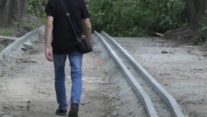 У Черкасах на проспекті Перемоги розпочали комплексний ремонт тротуару на ділянці від вулиці Смілянської до Сумгаїтської