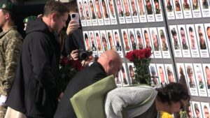 У Черкасах вшанували пам’ять полеглих захисників і захисниць України